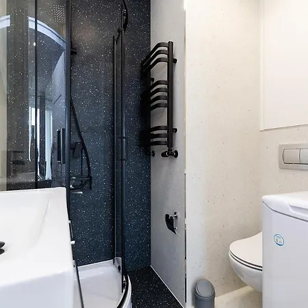Cozy Apartment Kazimierza 48, Wola Warsaw Exterior photo